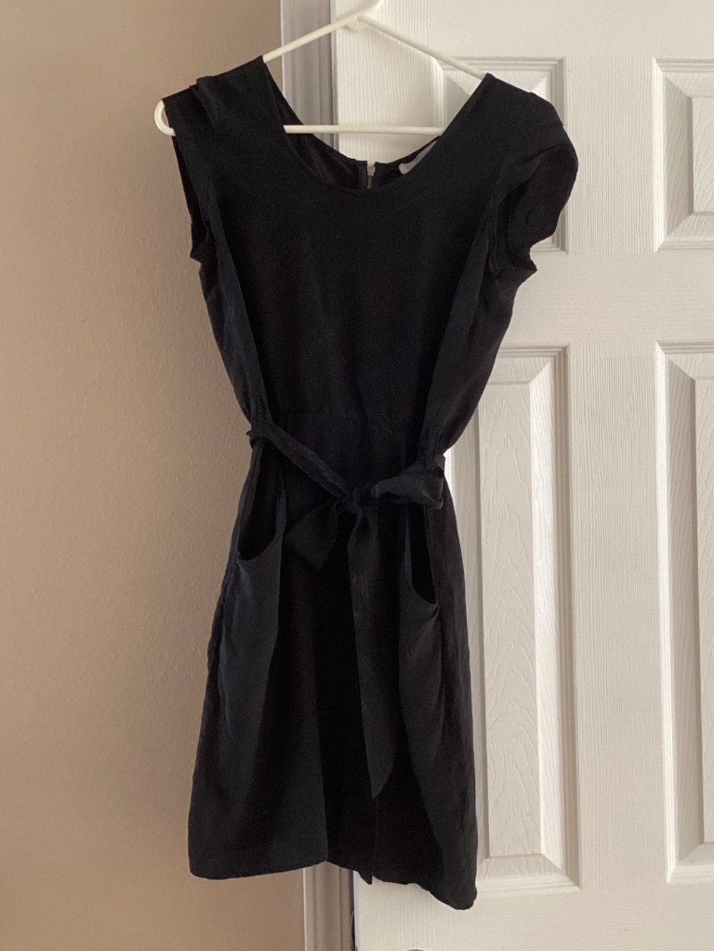 Vintage 100% Silk Cap Short Sleeve LBD with Pockets and Belt - XS